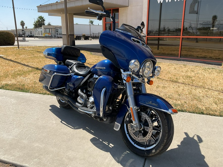 2015 Harley-Davidson FLHTK