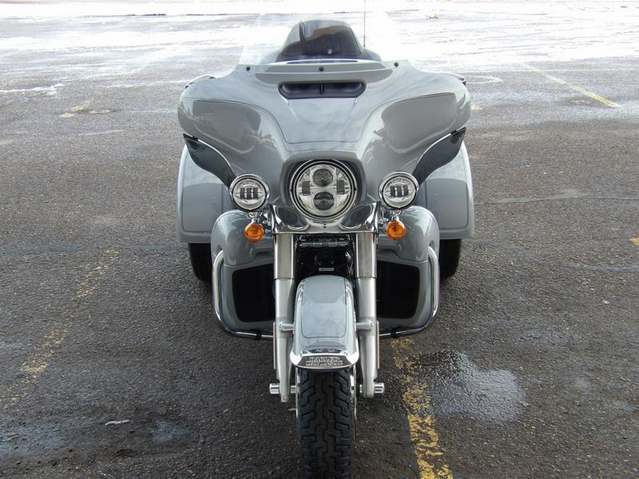 2024 Harley-Davidson® FLHTCUTG - Tri Glide® Ultra