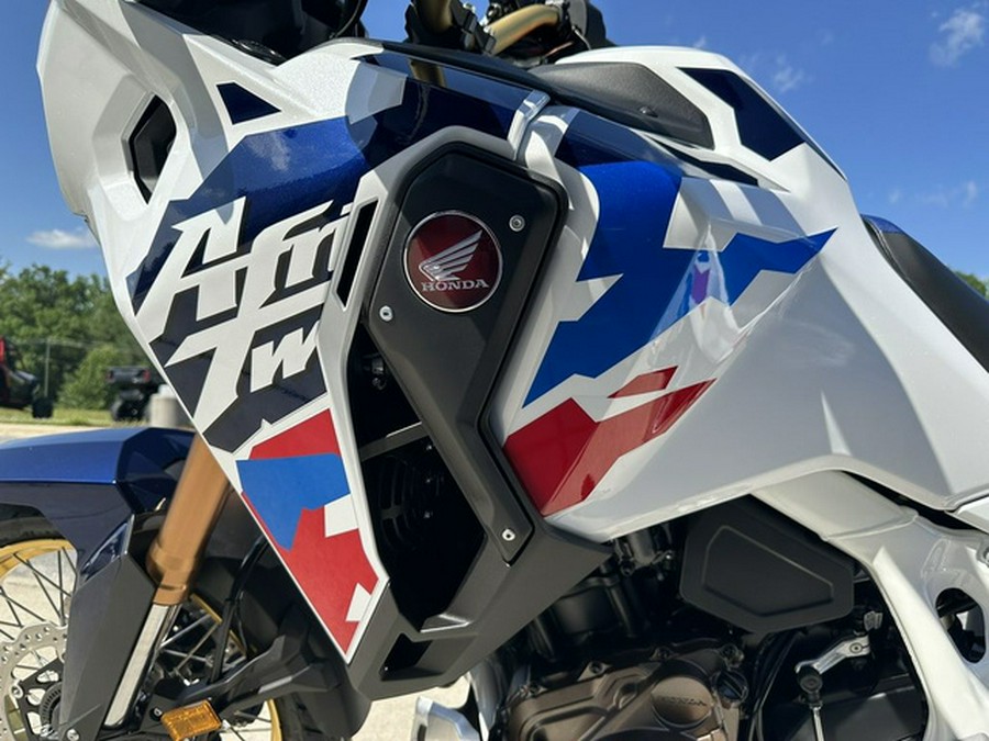 2025 Honda Africa Twin Adventure Sports ES