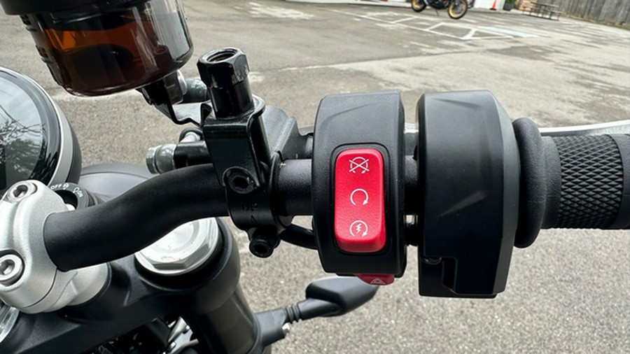 2025 Triumph Speed Twin 900