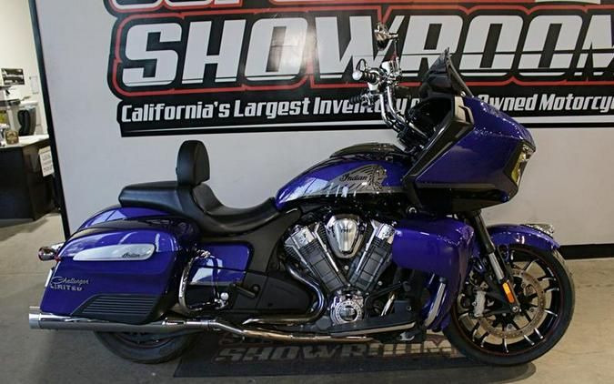 2022 Indian Motorcycle® Challenger® Limited Spirit Blue Metallic/Black Metallic