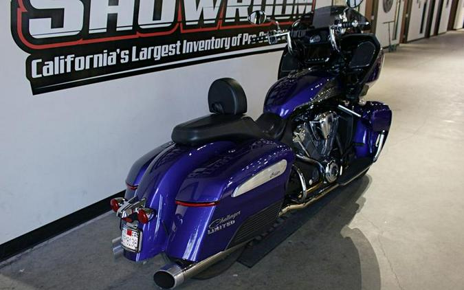 2022 Indian Motorcycle® Challenger® Limited Spirit Blue Metallic/Black Metallic