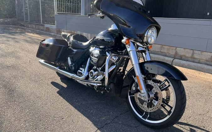 2019 Harley-Davidson® FLHX - Street Glide®