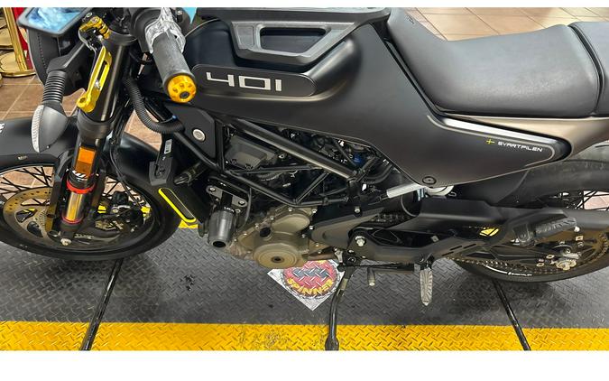 2023 Husqvarna Motorcycles SVARTPILEN 401