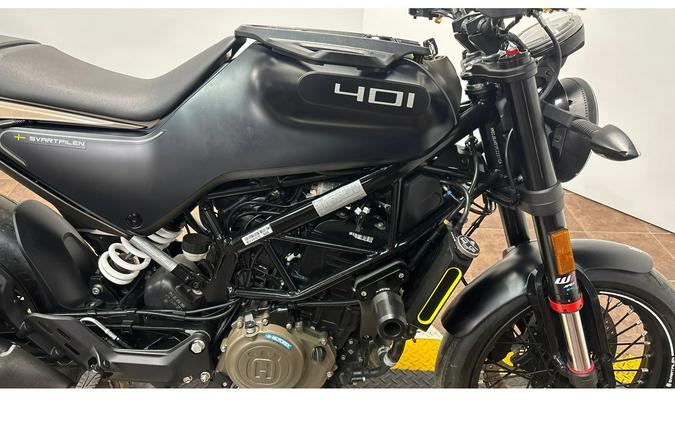 2023 Husqvarna Motorcycles SVARTPILEN 401