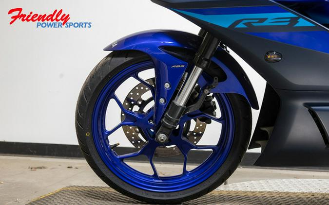 2024 Yamaha YZF-R3 R3 ABS