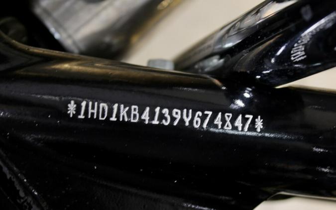 Used 2009 Harley-Davidson Street Glide Grand American Touring FLHX Motorcycle For Sale In Columbus, OH