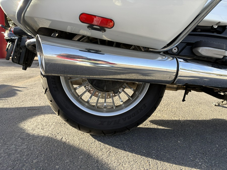 2014 MOTO GUZZI California 1400 Touring