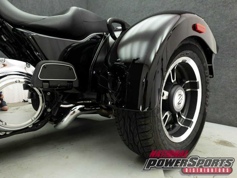 2018 HARLEY DAVIDSON FLRT FREEWHEELER TRIKE W/ABS