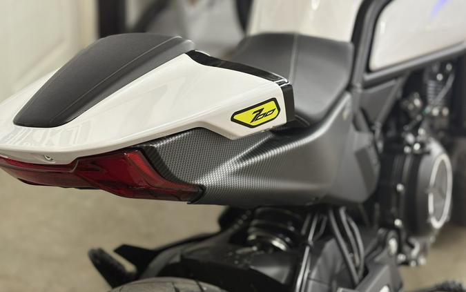 2023 CFMOTO 700CL-X Sport