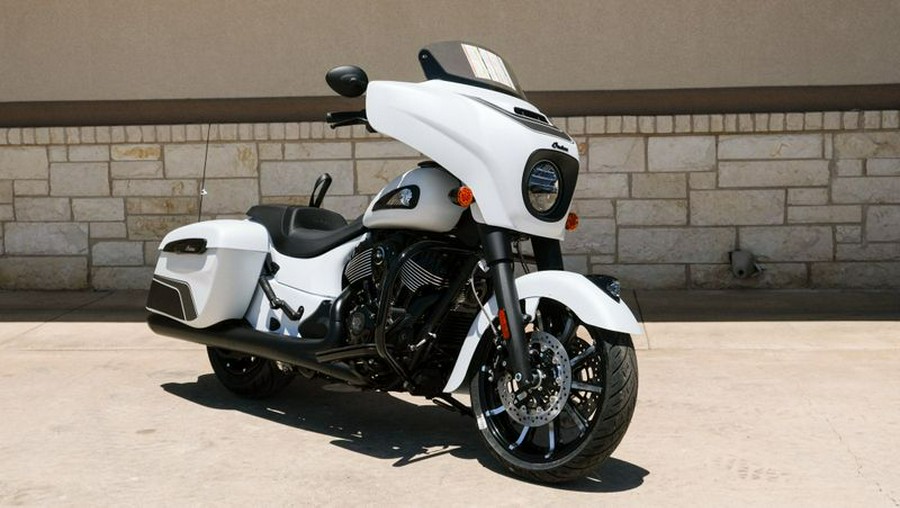 New 2024 INDIAN MOTORCYCLE CHIEFTAIN DARK HORSE GHOST WHITE METALLIC SMOKE WITH GRAPHICS