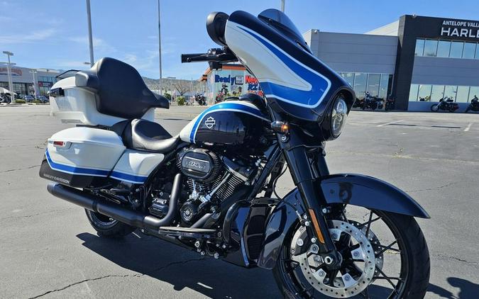 2021 Harley-Davidson® FLHXS - Street Glide® Special