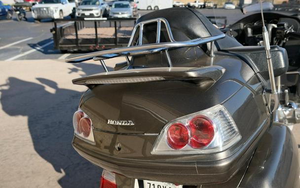 2010 HONDA GOLD WING WITH AUDIO COMFORT