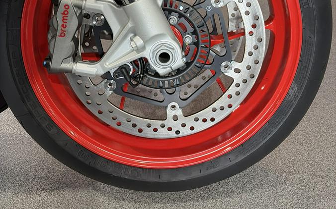 2026 Aprilia RSV4 1100