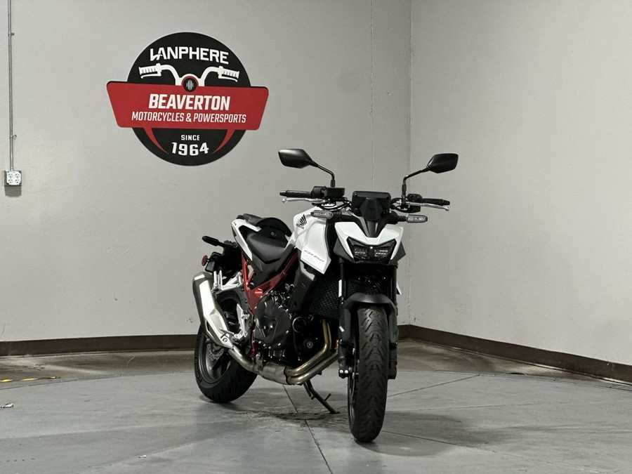 2025 Honda CB750 Hornet Base