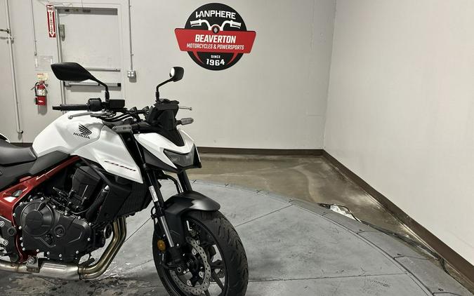 2025 Honda CB750 Hornet Base