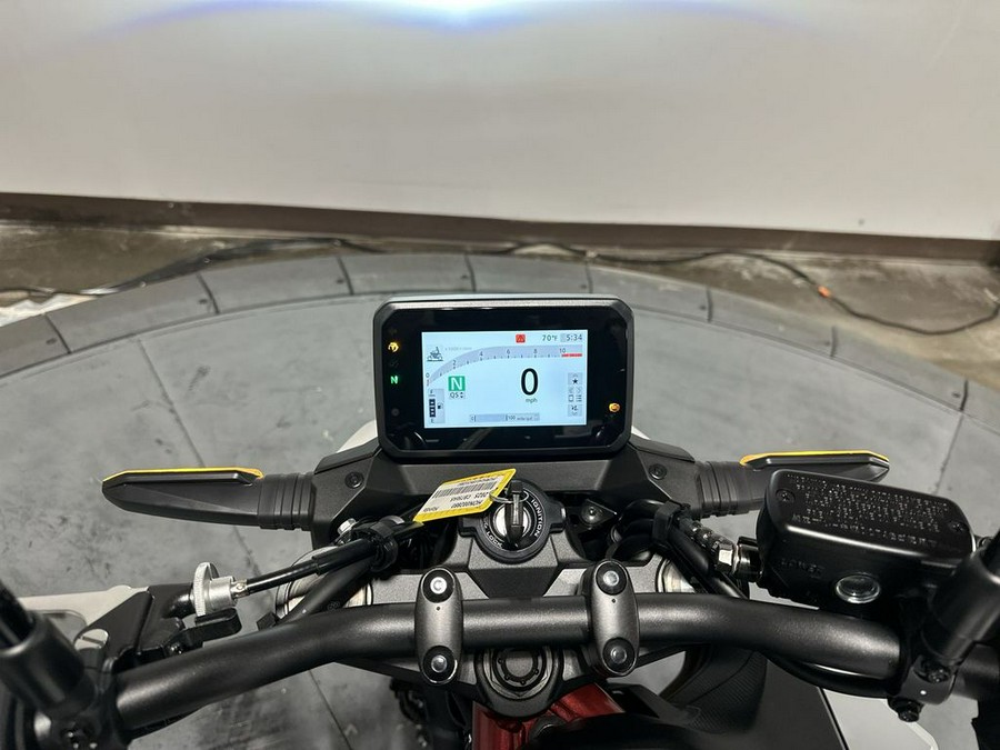 2025 Honda CB750 Hornet Base