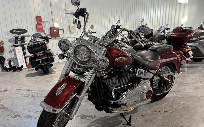 2023 Harley-Davidson® FLHCSANV - Heritage Classic Anniversary Edition