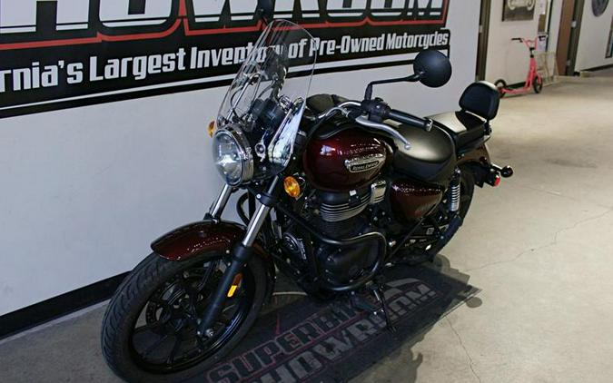 2022 Royal Enfield Meteor Stellar Red