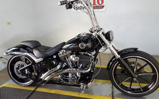 2015 Harley-Davidson Breakout®