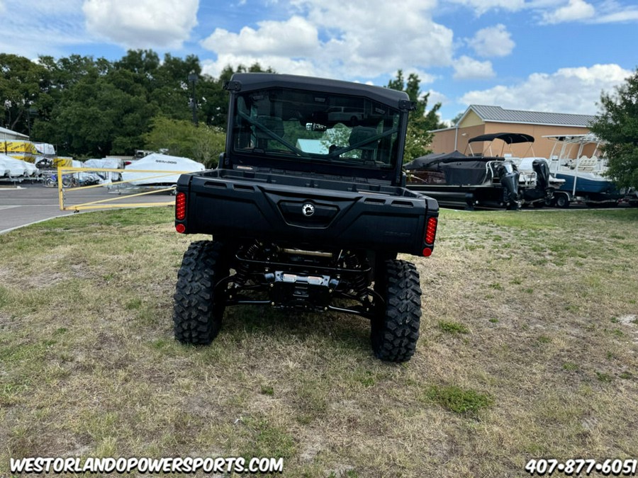 2024 Can-Am® Defender MAX Limited HD10