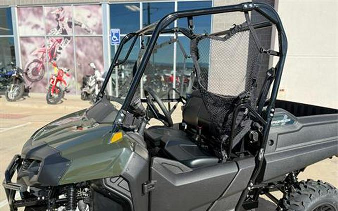 2026 Honda Pioneer 700 Deluxe