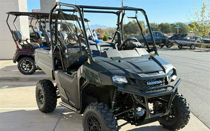 2026 Honda Pioneer 700 Deluxe