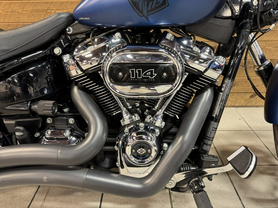 2018 Harley-Davidson® Breakout® 114 Legend Blue Denim FXBRS