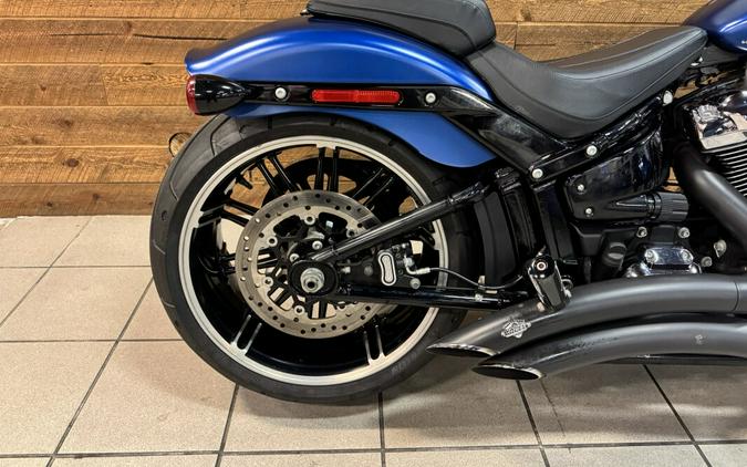 2018 Harley-Davidson® Breakout® 114 Legend Blue Denim FXBRS