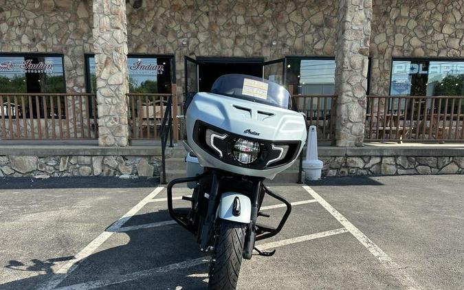 2025 Indian Motorcycle® Challenger® Dark Horse® 112 w/PowerBand Audio Frost Silver Smoke
