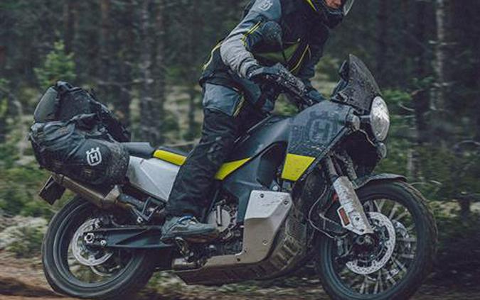 2023 Husqvarna Norden 901