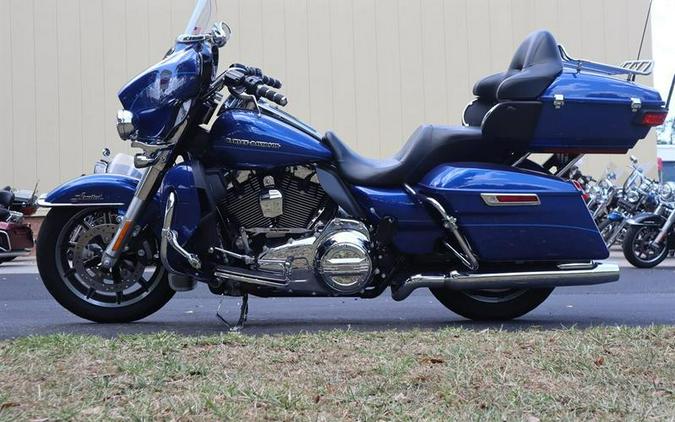 2015 Harley-Davidson® Limited LOW