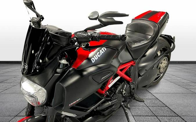 2015 Ducati Diavel Base