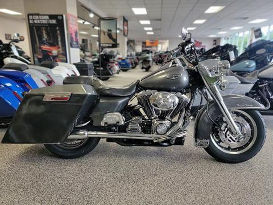 2005 Harley-Davidson FLHRCI Road King® Classic