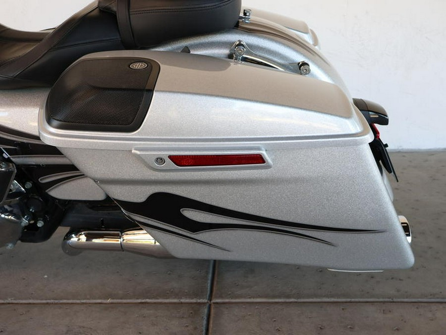 2015 Harley-Davidson® FLHXSE - CVO™ Street Glide®