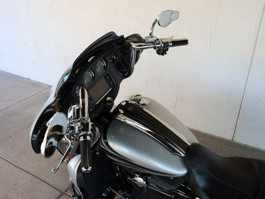 2015 Harley-Davidson® FLHXSE - CVO™ Street Glide®