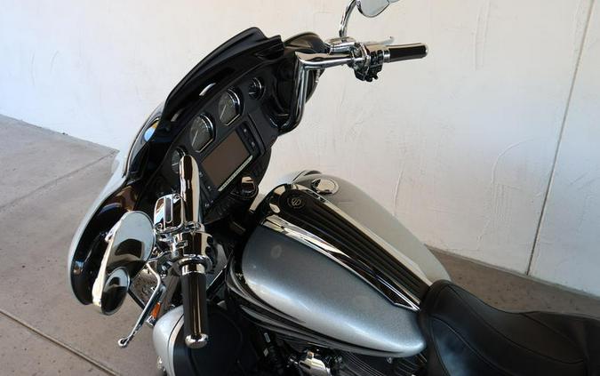 2015 Harley-Davidson® FLHXSE - CVO™ Street Glide®