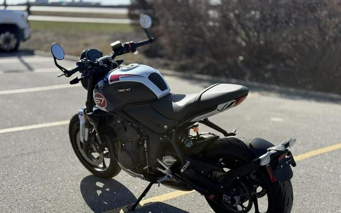 2025 Triumph Trident 660 Triple Tribute Edition Snowdonia White