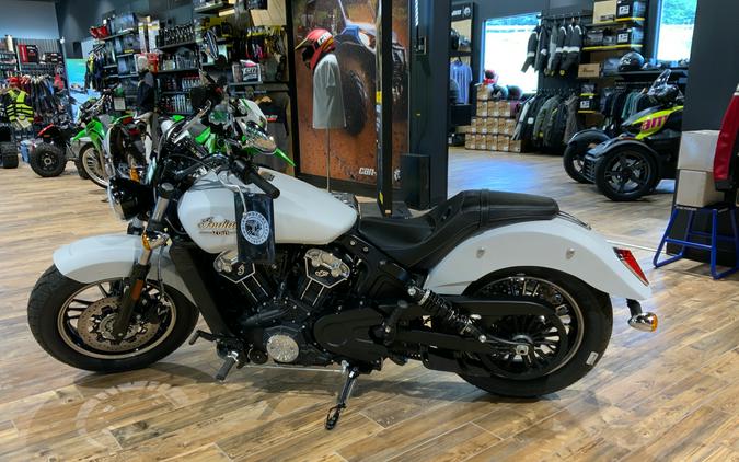 2022 Indian Scout Rogue Review [9 Fast Facts: Cruiser Motorcycle]