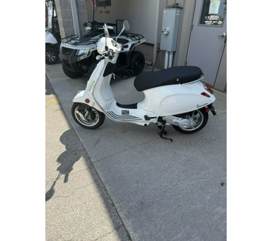 2025 Vespa Primavera 50