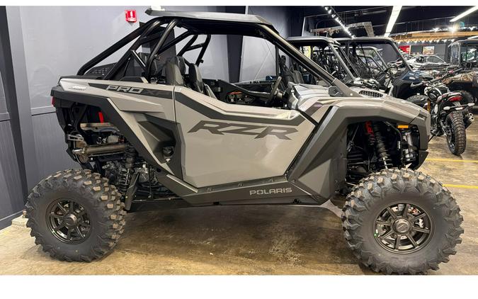 2026 Polaris RZR-26,PRO XP,ULT,HWT GRAY Ultimate