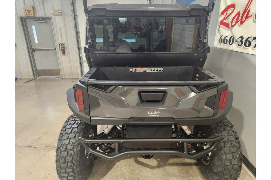 2025 Polaris GENERAL XP 4 1000 ULTIMATE