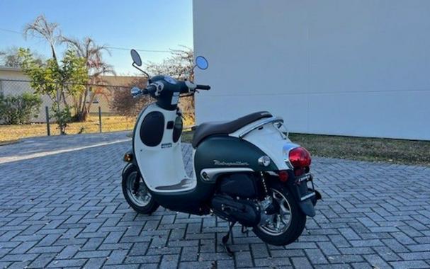 2023 HONDA METROPOLITAN