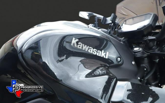 2024 Kawasaki Z900 ABS Metallic Spark Black/Metallic Matte Dark Gray