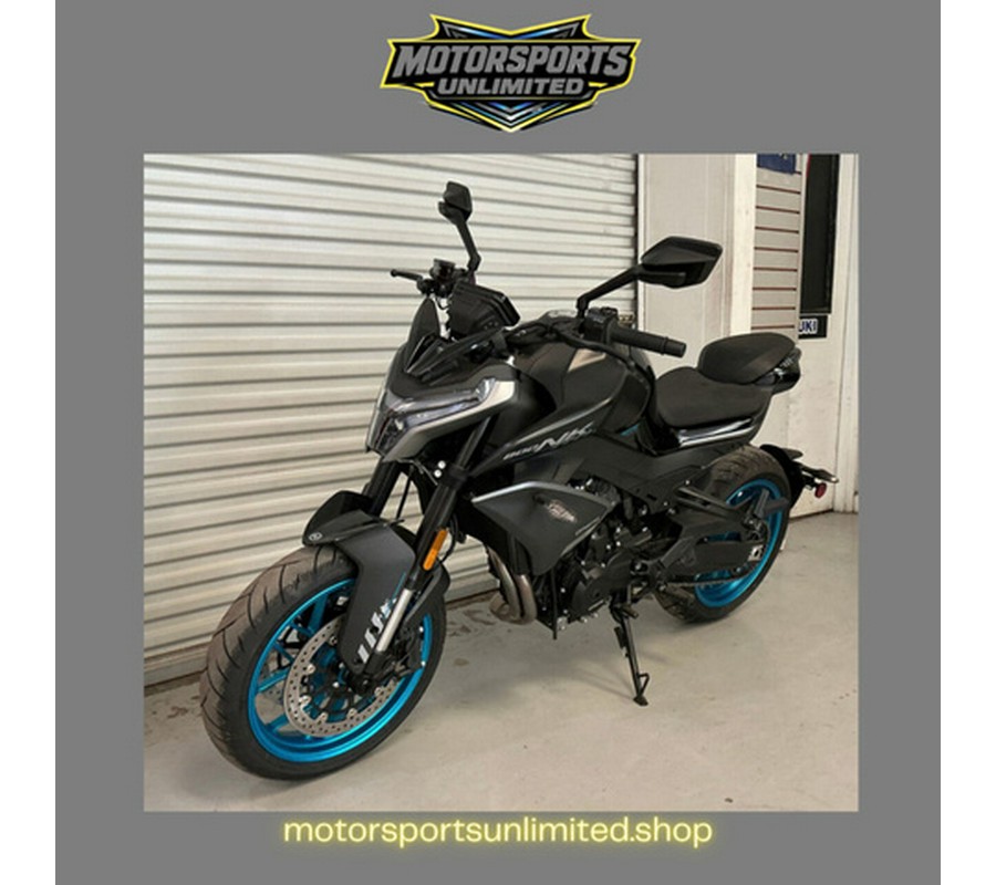 2026 CFMOTO NK 800