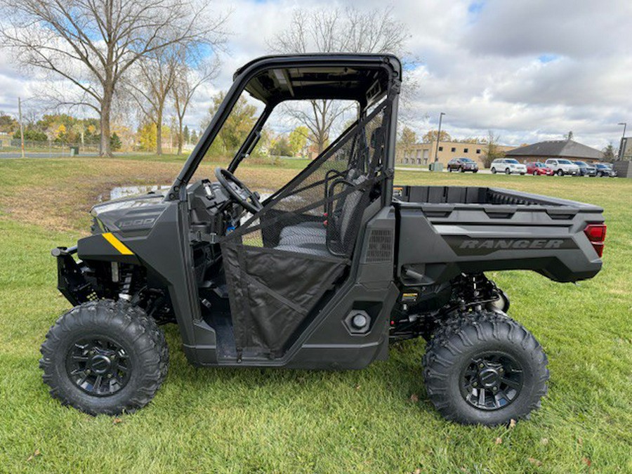 2026 Polaris Ranger® 1000 Premium Granite Gray
