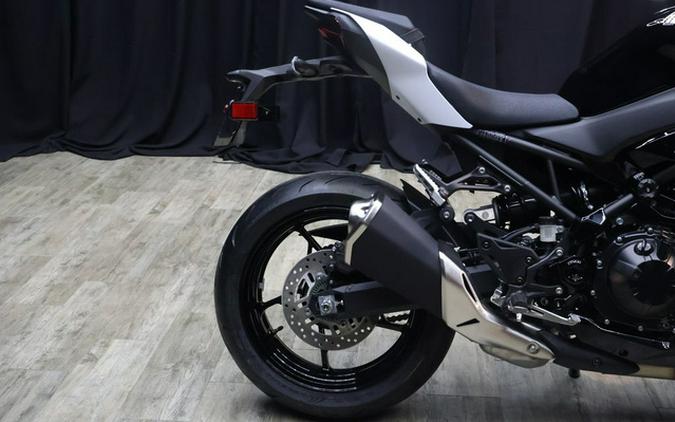 2026 Kawasaki Z900 ABS