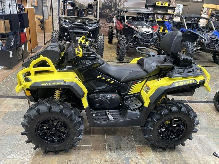 2019 Can-Am® Outlander™ X® mr 1000R