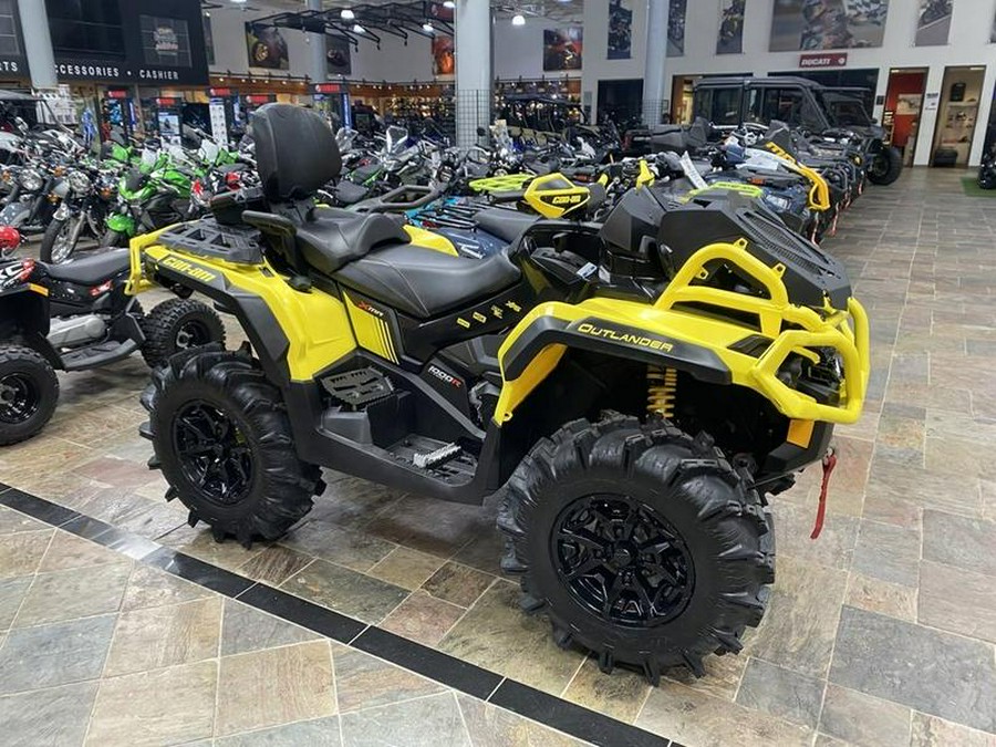 2019 Can-Am® Outlander™ X® mr 1000R