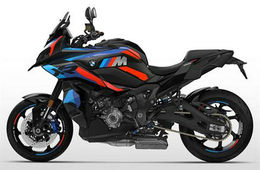 2026 BMW M 1000 XR